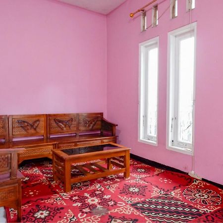 Reddoorz Syariah Near Telaga Warna Dieng Diyeng Exterior photo