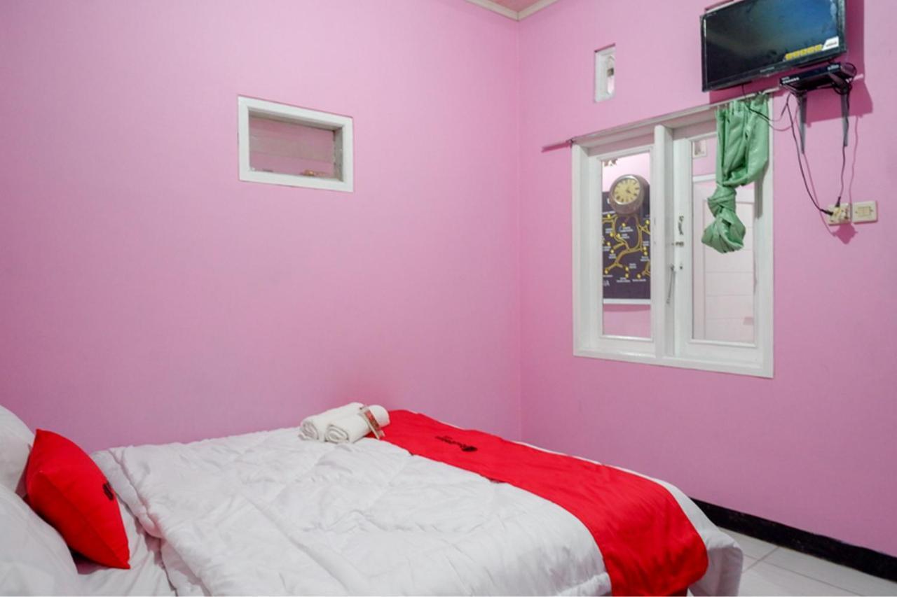 Reddoorz Syariah Near Telaga Warna Dieng Diyeng Exterior photo