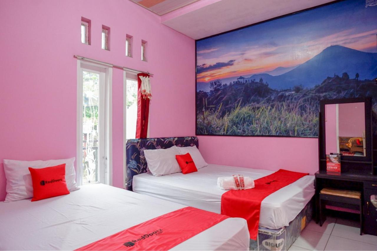 Reddoorz Syariah Near Telaga Warna Dieng Diyeng Exterior photo